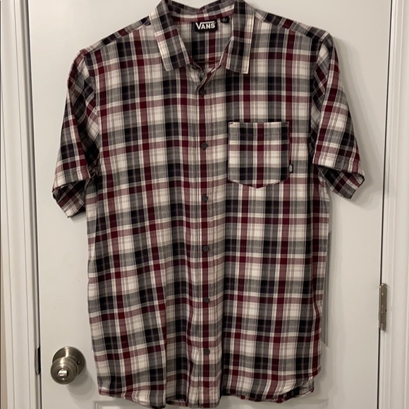 Vans Men’s Short Sleeve Button Down Shirt - Picture 1 of 4